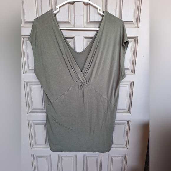 Tahari T Deep V Neck SzL Sleeveless Knot Front Sage Green Front/Back Reversible - Picture 5 of 9